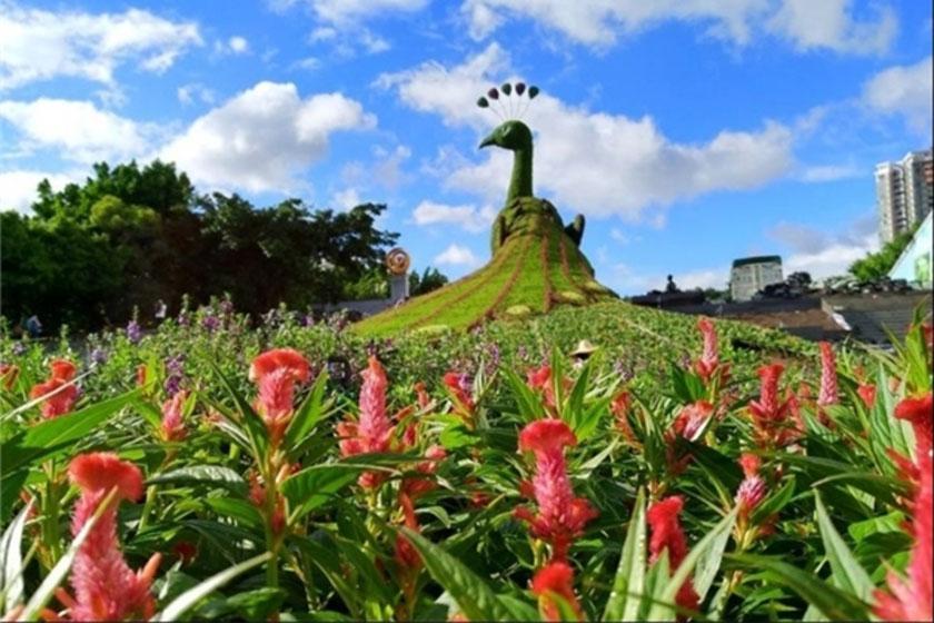 چین با طراحی مجسمه گیاهی توریست جذب می نماید