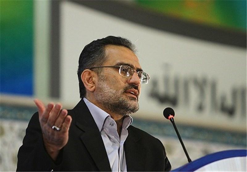 تنها یکی دو بار در جلسات ساختمان لادن شرکت کردم تنها یکی دو بار در جلسات ساختمان لادن شرکت کردم