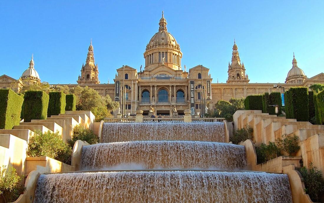 MUSEU NACIONAL D ART DECATALUNYA MUSEU NACIONAL D ART DECATALUNYA