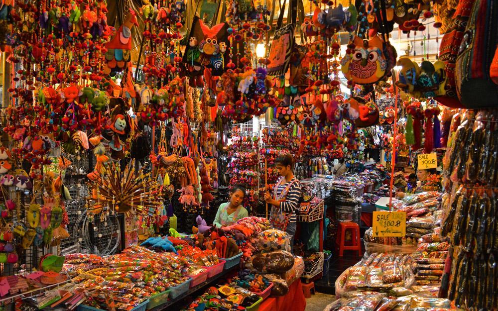 خرید از بازار آخر هفته چاتوچاک در تور تایلند