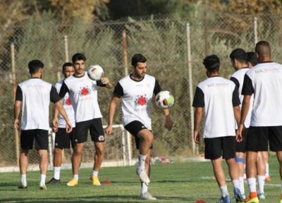 جوانی: بازیکنان فجر سپاسی می خواهند پدیده لیگ برتر باشند، امیدوارم بتوانیم از بازیکنان سرباز استفاده کنیم