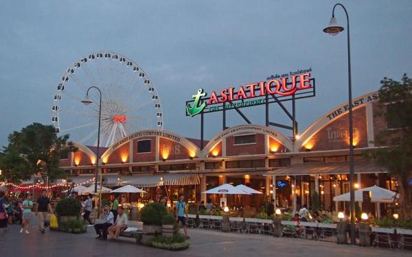 مرکز خرید آسیاتیک (Asiatique The Riverfront) در بانکوک تایلند