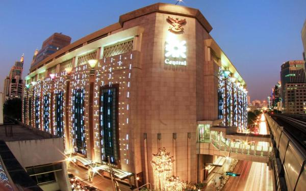 مرکز خرید سنترال چیدلوم بانکوک (تایلند)