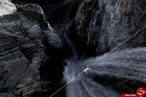 عبور بندباز حرفه ای از یکی از بلندترین آبشارهای جهان