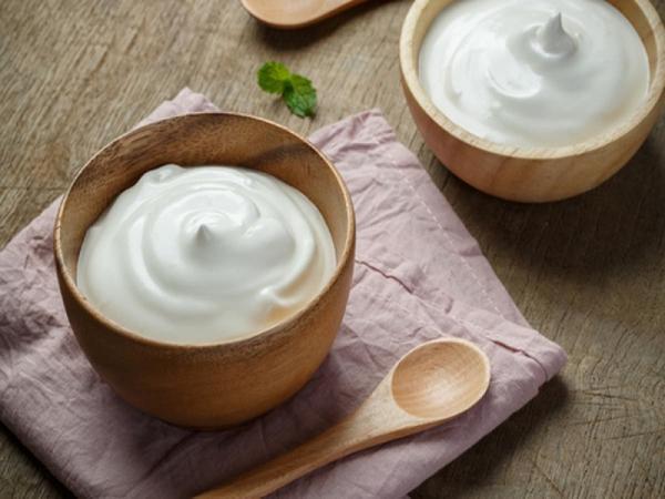 5 طرز تهیه ماست سنتی کشدار، ماست چکیده و ماست یونانی