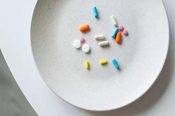 مصرف زیاد این ویتامین باعث سکته مغزی و بیماری قلبی می گردد