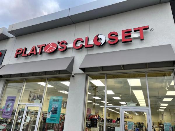 خرید فرانچایز Platos Closet در کانادا
