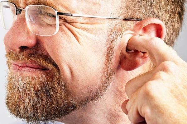 دلیل خارش شدید گوش چیست و چگونه آن را درمان کنیم؟