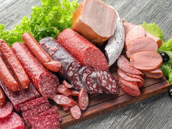 آشنایی با انواع گوشت های لذیذ پروسس!
